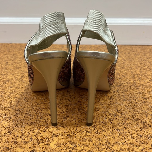 Carlos Santana Glitter Sandals - Picture 3 of 5